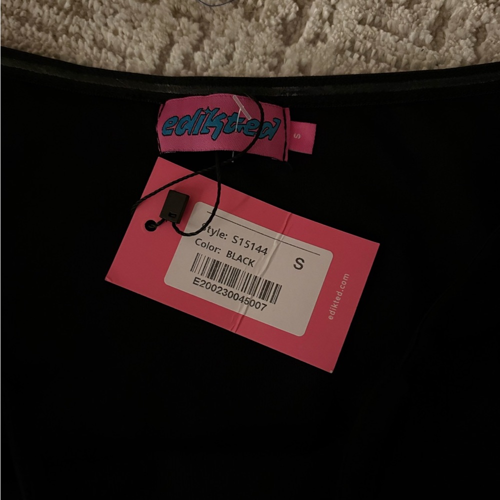 Edikted Black Long Sleeve Bodysuit - Picture 2 of 3